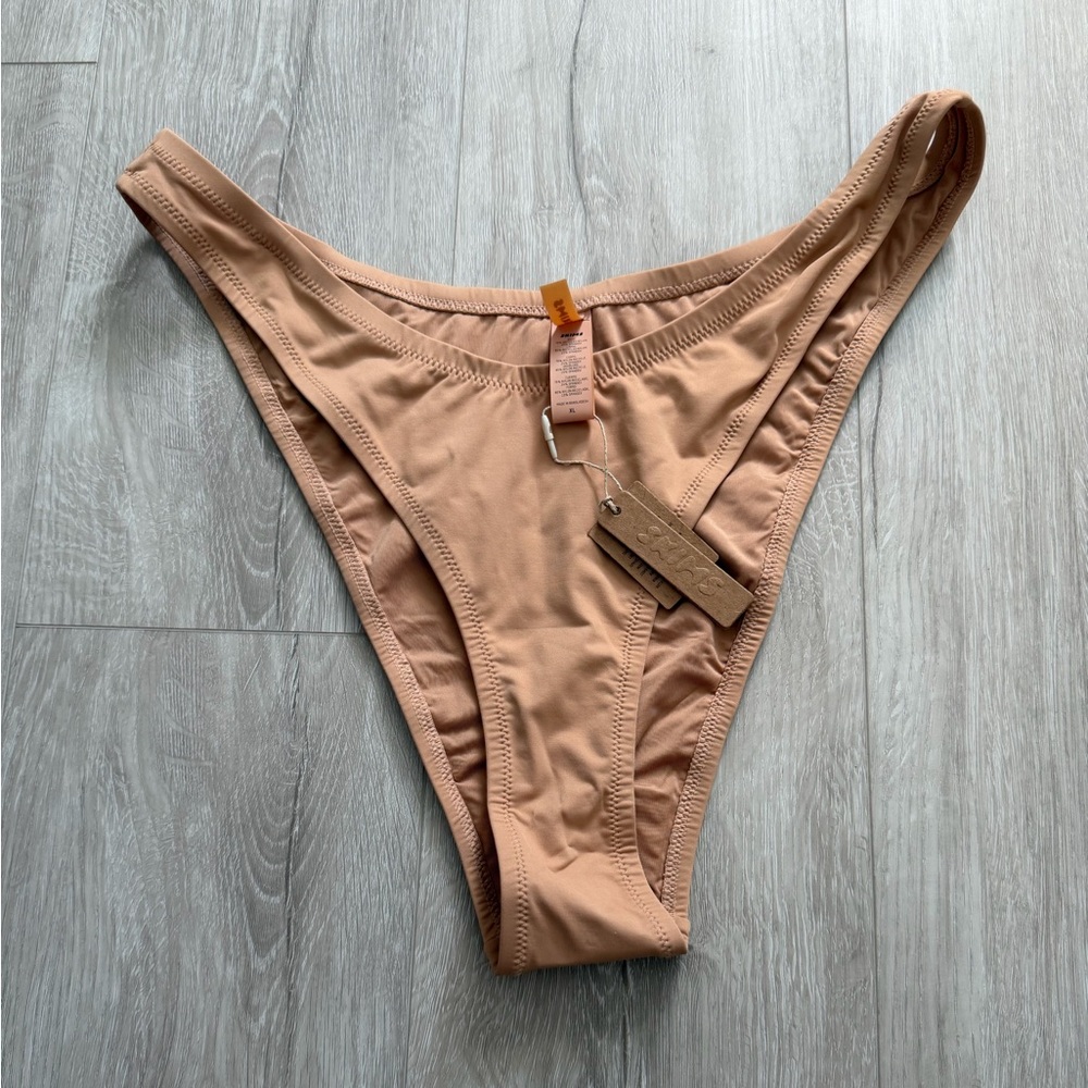 Women's High-Cut Bikini Tanga Bottom in Ochre